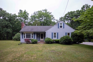 105A Lawrence Rd, Salem, NH 03079