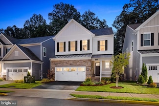 4615 Wood Glen Rd, Fairfax, VA 22032