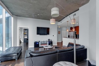 400 W Peachtree St NW Unit 2604, Atlanta, GA 30308