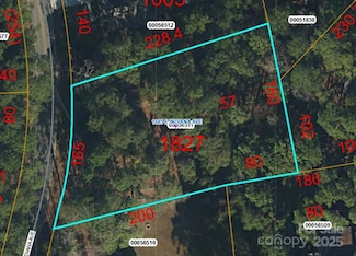 1685 E Indiana Ave, Southern Pines, NC 28387