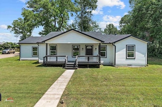 803 Hunter St, Kilgore, TX 75662