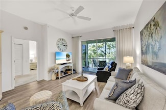 8239 Parkstone Place Unit 4305, Naples, FL 34120