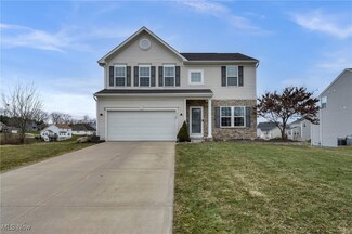 2746 Compass Point Dr, Uniontown, OH 44685