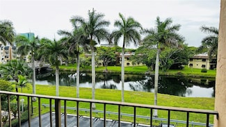 7900 Camino Cr Unit 401, Unincorporated Dade County, FL 33143