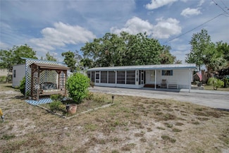 1306 Westland Dr, Tavares, FL 32778