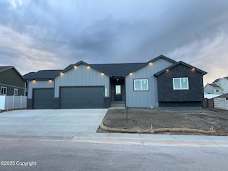 4306 Lexington Ave, Gillette, WY 82718