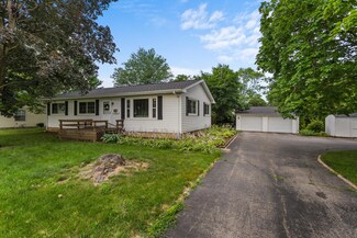 2203 Philo Rd, Urbana, IL 61802