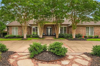 6400 Genevieve Dr, Alexandria, LA 71301