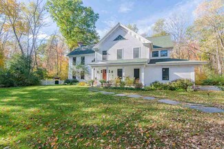 18 Marsh Ln, Dorset, VT 05251