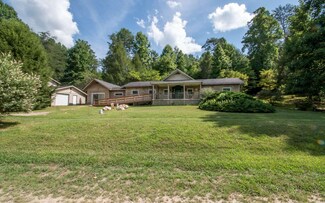 81 Cobb Cir, Murphy, NC 28906