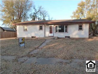 408 N Massachusetts Ave, Anthony, KS 67003