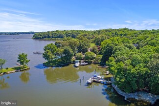 3302 Kenney Ct, Edgewater, MD 21037
