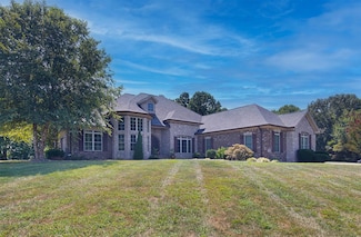 203 Stone Bluff Ln, Alvaton, KY 42122