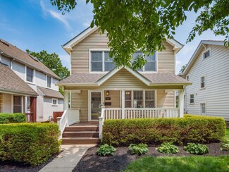 960 Palmer Rd, Columbus, OH 43212