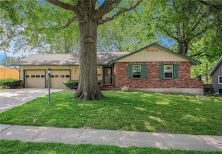 5507 W 98th Terrace, Overland Park, KS 66207
