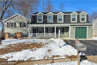 10807 Santa Clara Dr, Fairfax, VA 22030