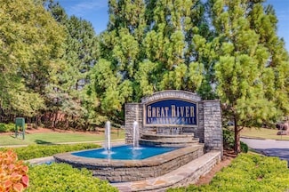 945 Eno Pointe, Lawrenceville, GA 30045