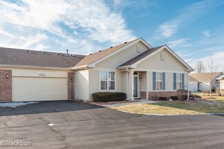 21502 Wolf Lake Way Unit 8, Crest Hill, IL 60403