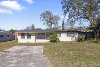 1304 Genmar St, Daytona Beach, FL 32117