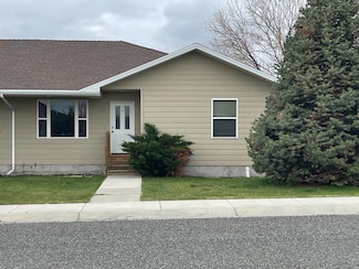 2956 Kent Ave, Cody, WY 82414