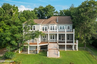 1911 Middle Sound Loop Rd, Wilmington, NC 28411