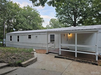 4578 N Virginia Mines Rd, Saint Clair, MO 63077