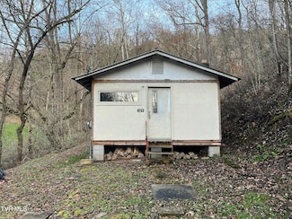 529 Stallard Lawson Cemetery Ln, Fort Blackmore, VA 24250