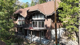 966 Willow Creek Rd Unit 14, Lake Arrowhead, CA 92321