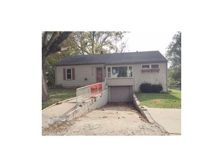 3715 Delridge Rd, Independence, MO 64052
