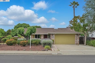 889 Laguna St, Livermore, CA 94550