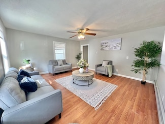 38 Hazel St, Fitchburg, MA 01420