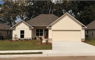 412 Butternut Dr, Canton, MS 39046