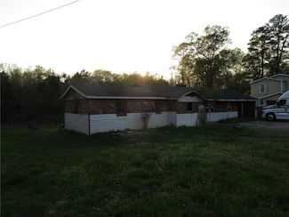 2116 Memorial Park Dr, Gainesville, GA 30504