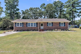 314 Brookfield Dr, Wilmington, NC 28405