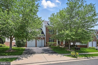 4788 Charter Ct, Woodbridge, VA 22192