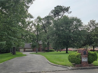 110 Commons Lake Dr, Huffman, TX 77336
