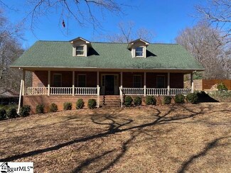 203 Love Dr, Travelers Rest, SC 29690