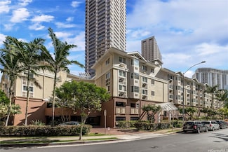 1800 Kaioo Dr Unit C306, Honolulu, HI 96815