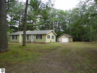 3434 Genesse St, National City, MI 48748