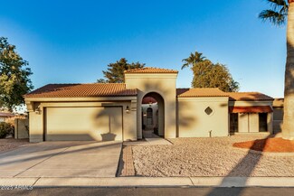 10302 E Lotus Ct, Sun Lakes, AZ 85248