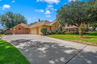 1108 Shady Oak Trail, Mansfield, TX 76063