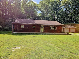 12151 Gaddis Ln, Cloverdale, IN 46120