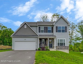 717 Quarry Rd, Drums, PA 18222