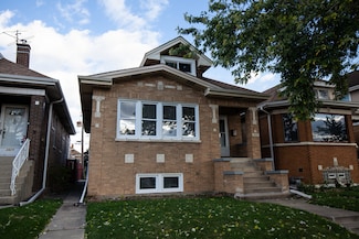 2827 N 77th Ct, Elmwood Park, IL 60707