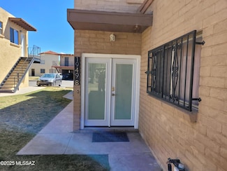 1949 N Camino Serna Unit B, Tucson, AZ 85715