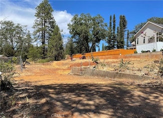 5035 Country Club Dr, Paradise, CA 95969