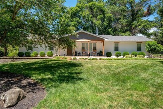 2265 Brookview Ln, Pacific, MO 63069