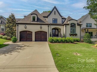 3013 Manor Rd, Charlotte, NC 28209