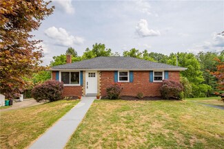 6 Freedom Dr S, Bridgeville, PA 15017