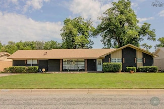 3022 Indian St, Vernon, TX 76384